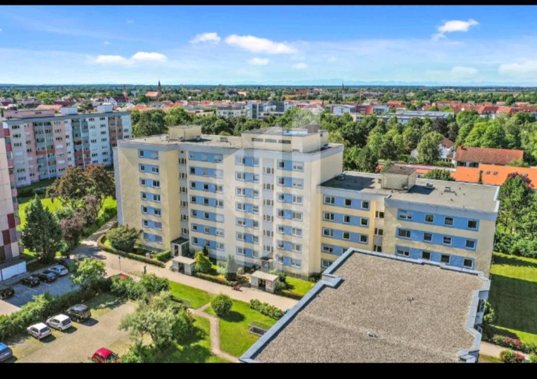Moderne 3Zimmer Wohnung, In Koenigsbrunn Bei Augsburg Екстер'єр фото