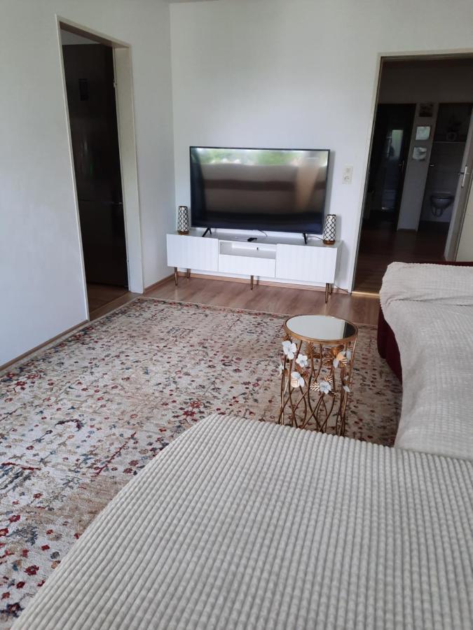 Moderne 3Zimmer Wohnung, In Koenigsbrunn Bei Augsburg Екстер'єр фото