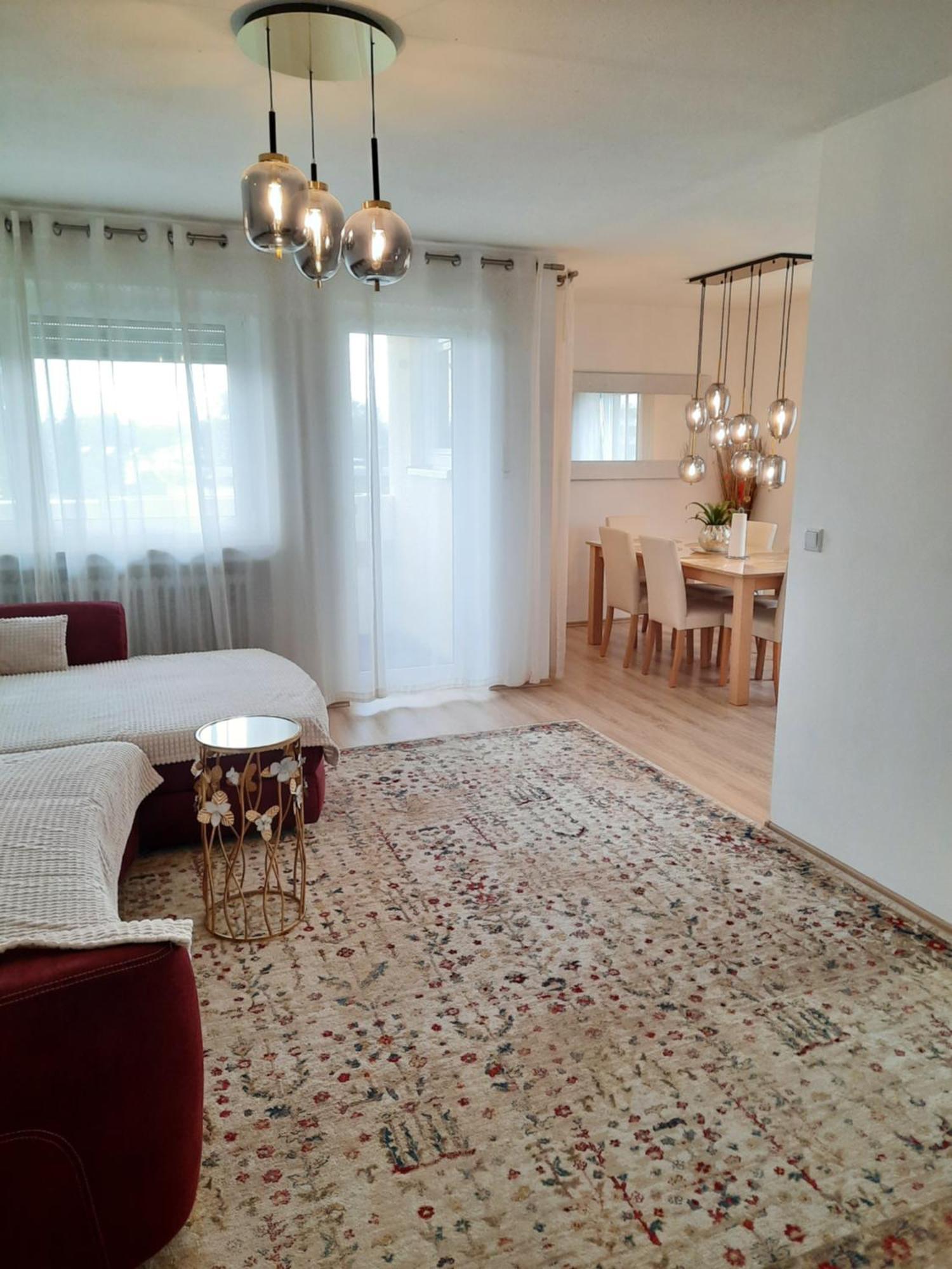 Moderne 3Zimmer Wohnung, In Koenigsbrunn Bei Augsburg Екстер'єр фото